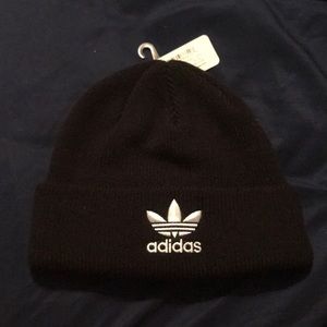 Black adidas hat